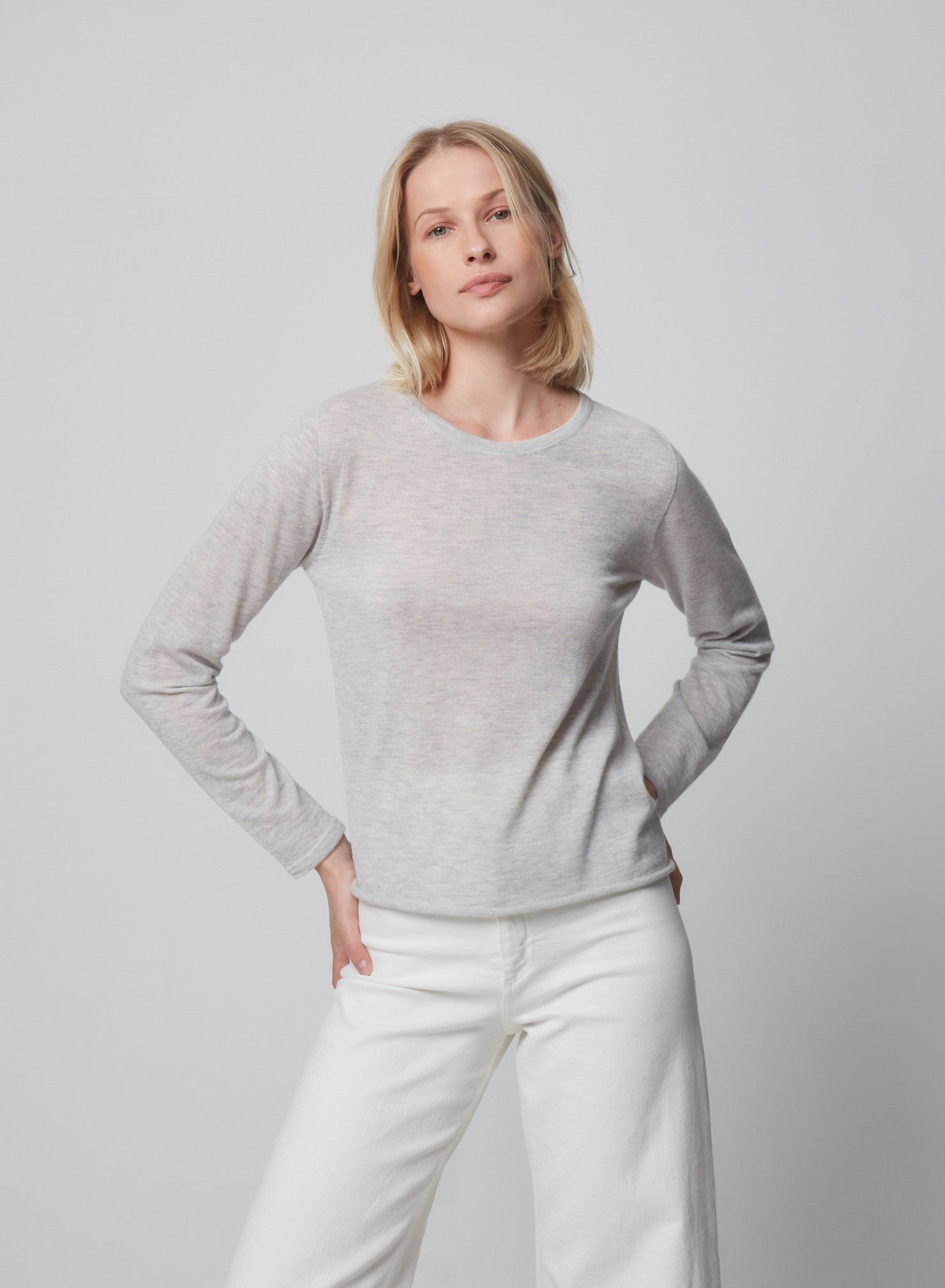 100% Machine Washable Cashmere Long Sleeve Crewneck T-Shirt - MAJESTIC FILATURES - Banebrook Collections