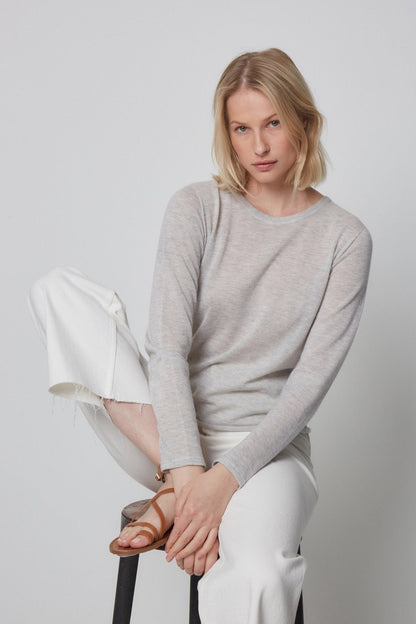 100% Machine Washable Cashmere Long Sleeve Crewneck T-Shirt - MAJESTIC FILATURES - Banebrook Collections