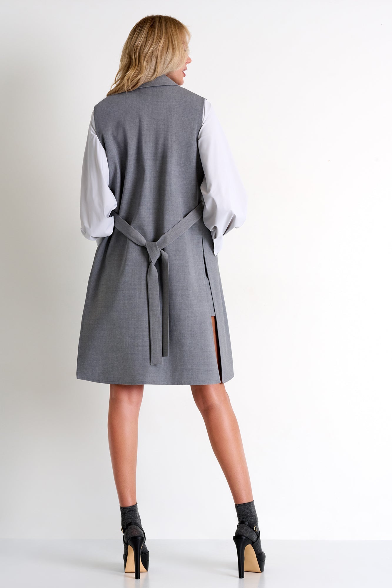 Contemporary Long Sleeveless Jacket  - 52480-76-160 02 / 160 Silver Gray / 55% WOOL 40% POLYESTER 5% ELASTANE