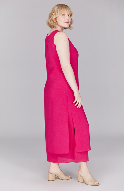 Molly is 5' 8.5" wearing Fuchsia in M.