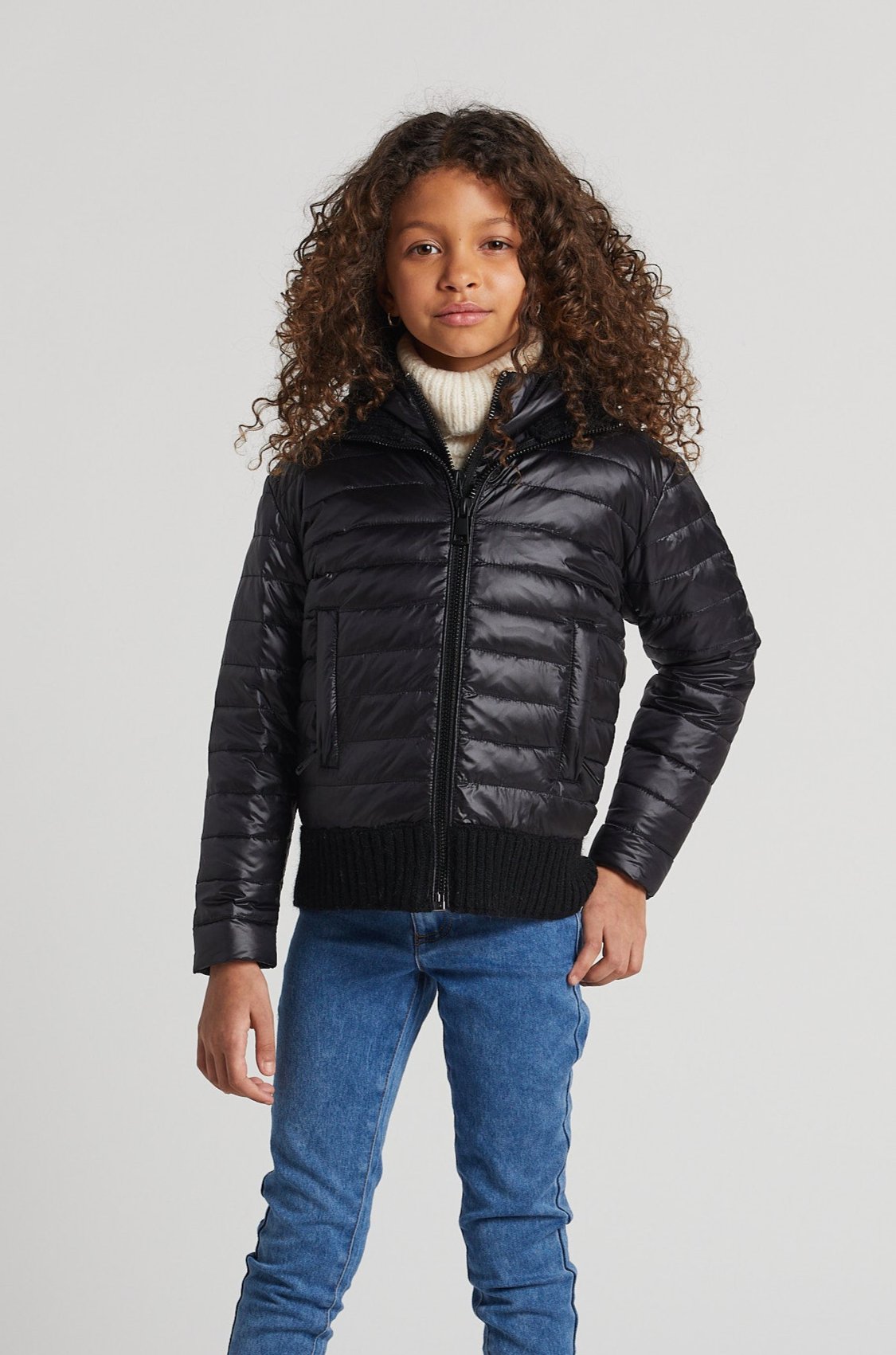 Lulu Light Weight Quilted Down Jacket W/ Knit Trim Details