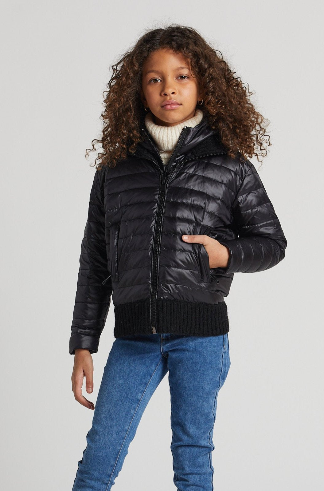 Lulu Light Weight Quilted Down Jacket W/ Knit Trim Details