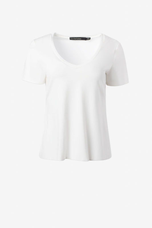 V Neck Basic T-Shirt - Banebrook Collections