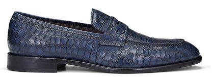 Gorgeous gator printed shoe pairs perfectly with a jean or pant for an updated fashion look and image.  Made in Italy. Genuine leather. Leather sole. Classic fit. Sizes 8 to 12, contact us if your size is not available.