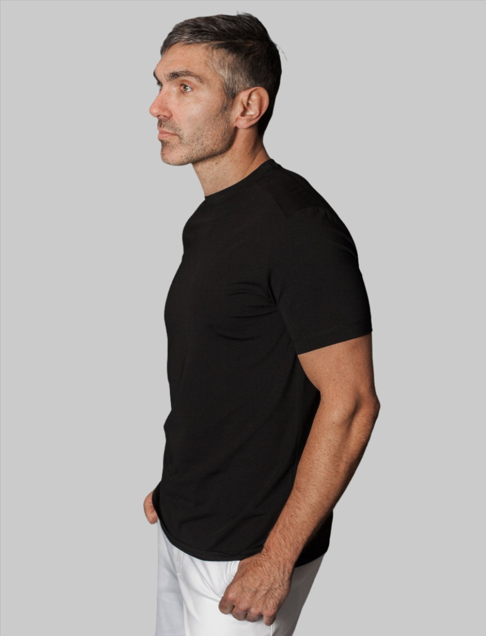 Buki + Cinqo Crew Neck T-Shirt Black - BUKI - Banebrook Collections