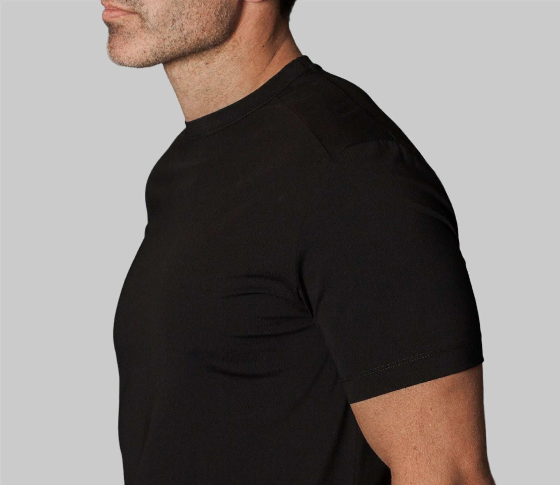 Buki + Cinqo Crew Neck T-Shirt Black - BUKI - Banebrook Collections